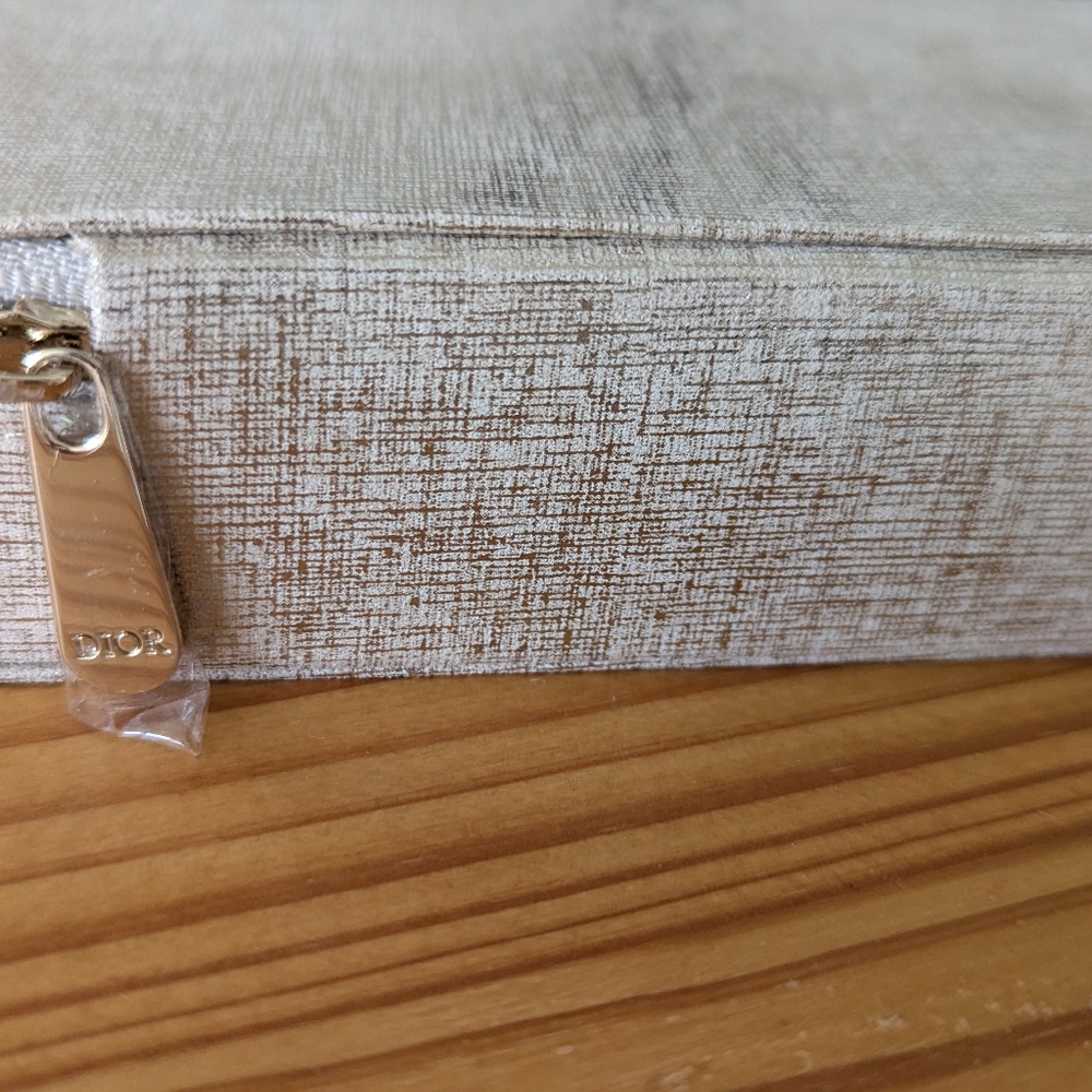 Dior case - Picture 5 of 6